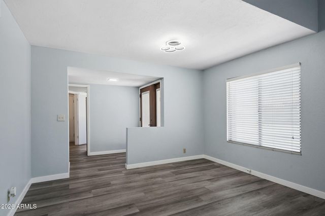660 LEISURE WORLD --, Mesa, AZ 85206