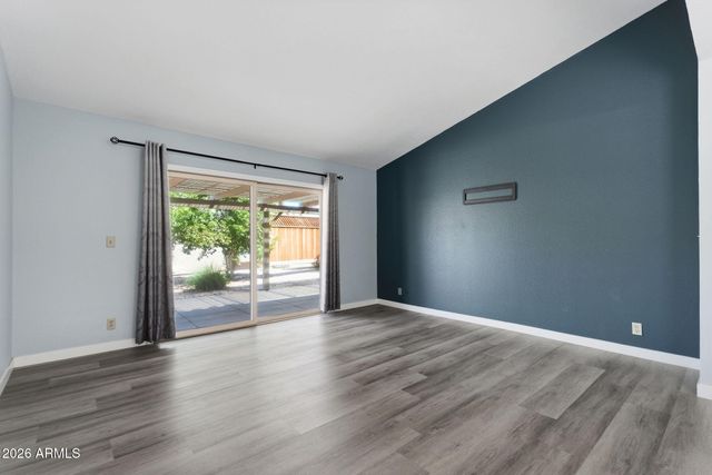660 LEISURE WORLD --, Mesa, AZ 85206