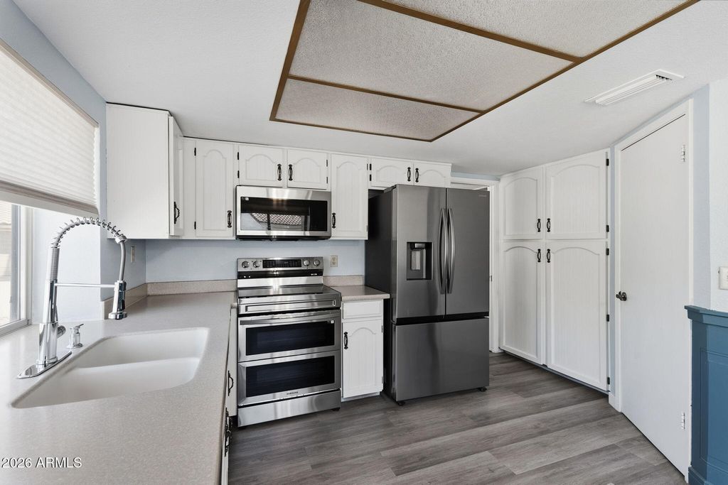 660 LEISURE WORLD --, Mesa, AZ 85206 — photo 5
