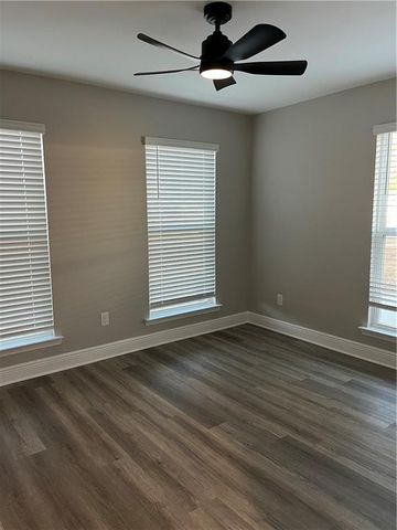 1821 Woodcock Place, Mobile, AL 36606