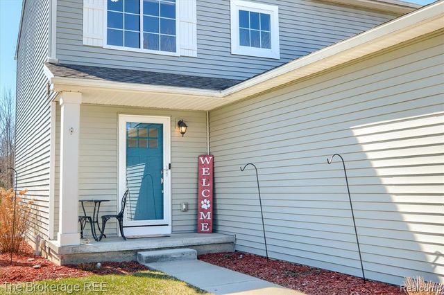 6034 Willow Trail, Grand Blanc, MI 48439