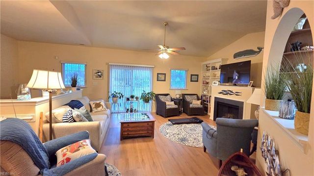 704 Rustads CIR, Williamsburg, VA 23188