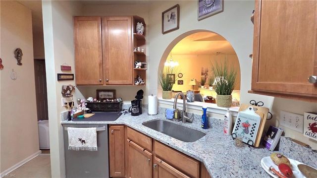 704 Rustads CIR, Williamsburg, VA 23188