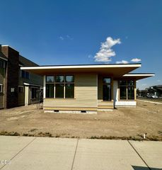 1101 NW Kendrick Place Lot #294, Bend, OR 97703