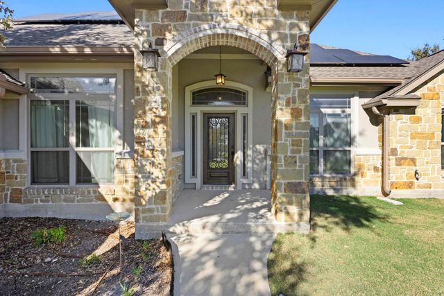 16 Riverstone PKWY, Belton, TX 76513