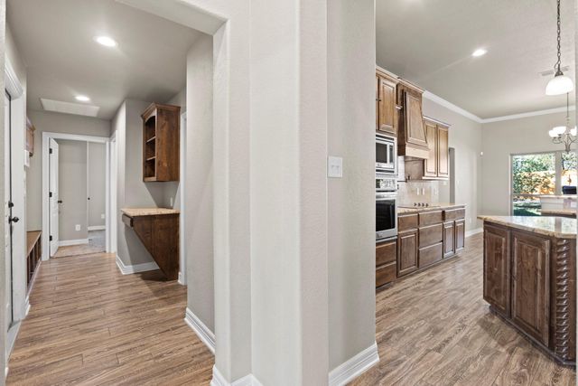 16 Riverstone PKWY, Belton, TX 76513