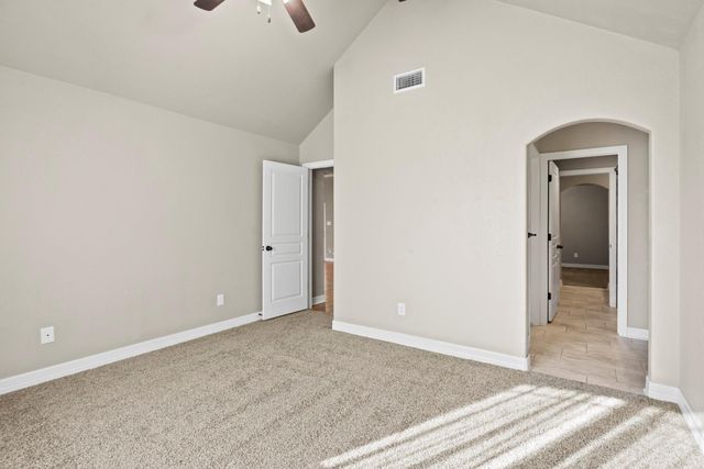 16 Riverstone PKWY, Belton, TX 76513