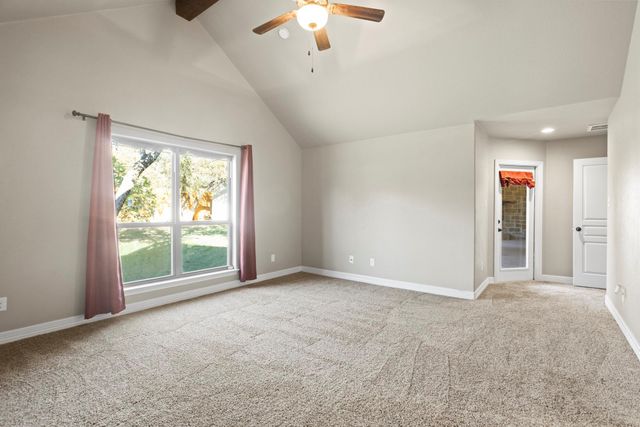 16 Riverstone PKWY, Belton, TX 76513