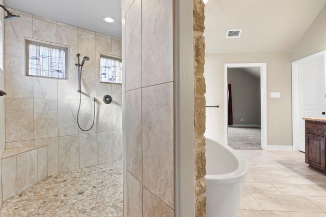 16 Riverstone PKWY, Belton, TX 76513