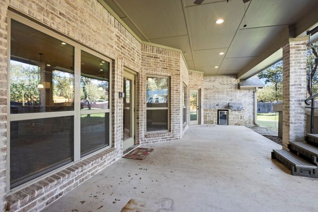 16 Riverstone PKWY, Belton, TX 76513