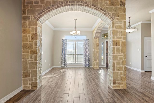 16 Riverstone PKWY, Belton, TX 76513