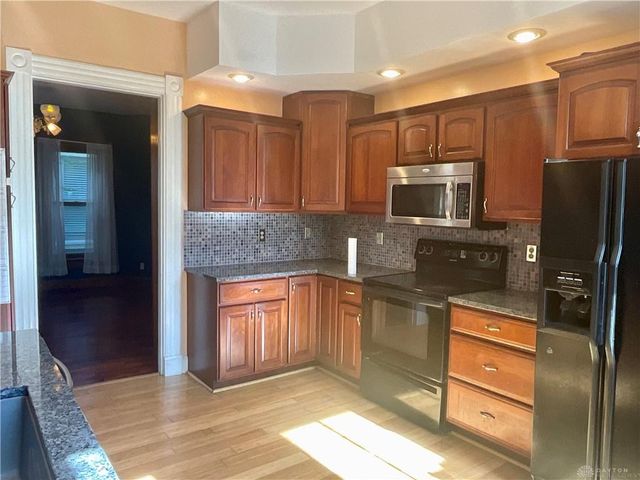355 Park Drive, Dayton, OH 45410
