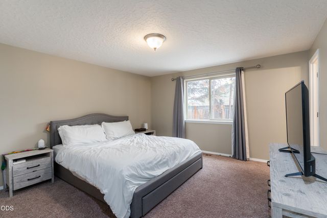 16485 Cassidy Drive, La Pine, OR 97739