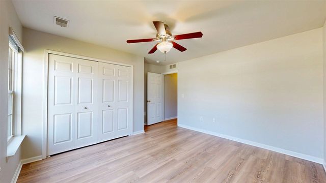 1376 Addington Lane, Ann Arbor, MI 48108