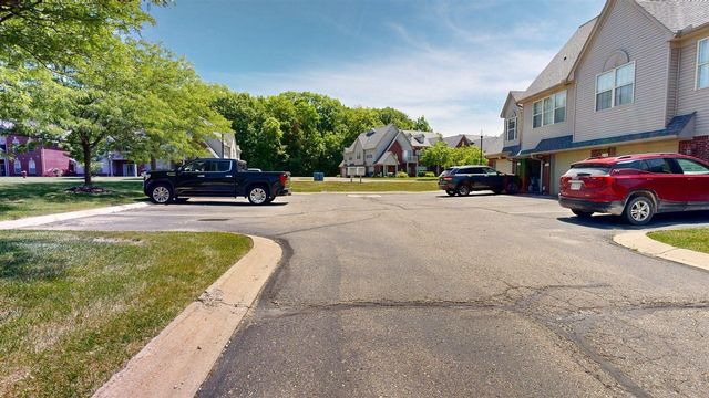 1376 Addington Lane, Ann Arbor, MI 48108