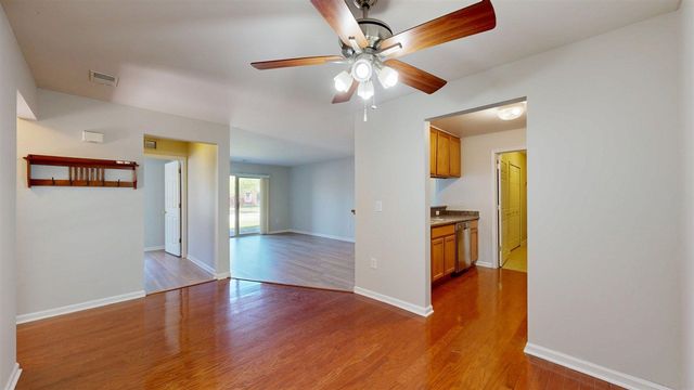 1376 Addington Lane, Ann Arbor, MI 48108