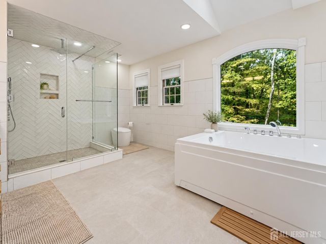 931 Vosseller Avenue, Bridgewater, NJ 08836