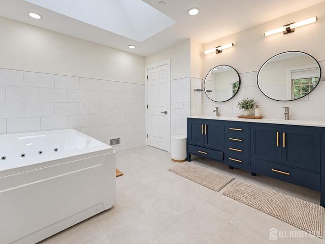 931 Vosseller Avenue, Bridgewater, NJ 08836