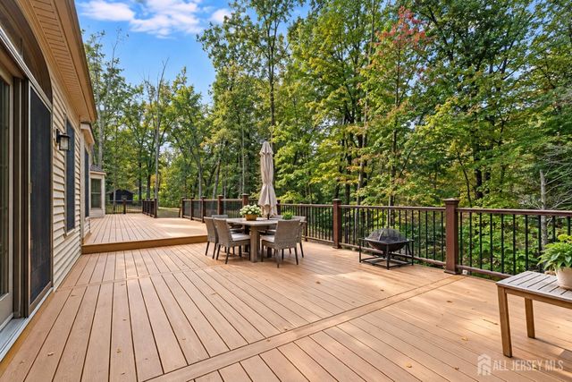 931 Vosseller Avenue, Bridgewater, NJ 08836