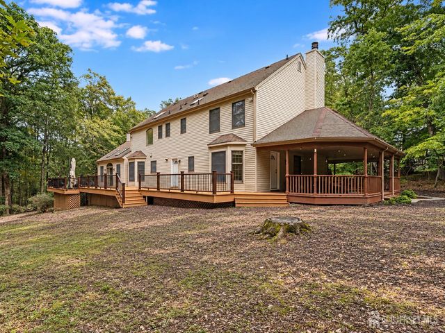 931 Vosseller Avenue, Bridgewater, NJ 08836