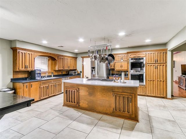 14501 S Western Avenue, Moore, OK 73170