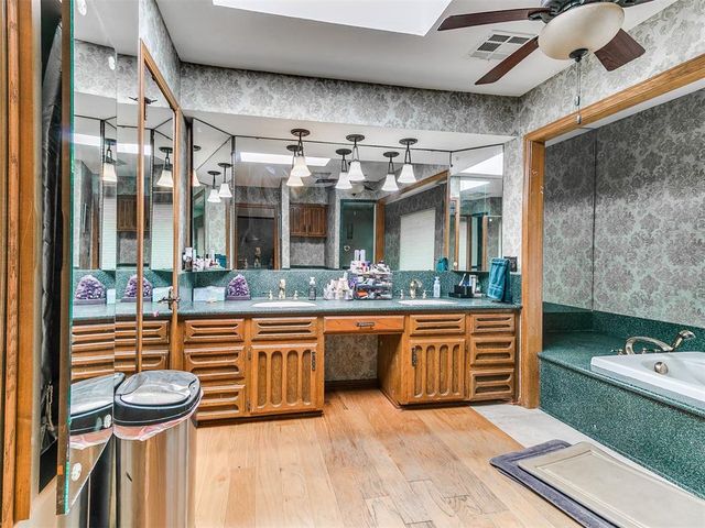 14501 S Western Avenue, Moore, OK 73170