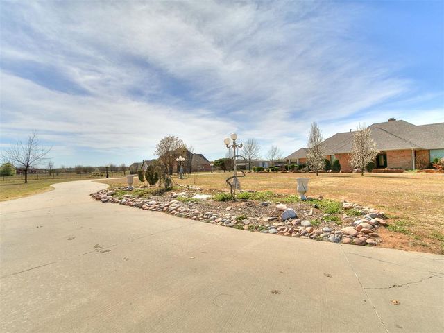 14501 S Western Avenue, Moore, OK 73170