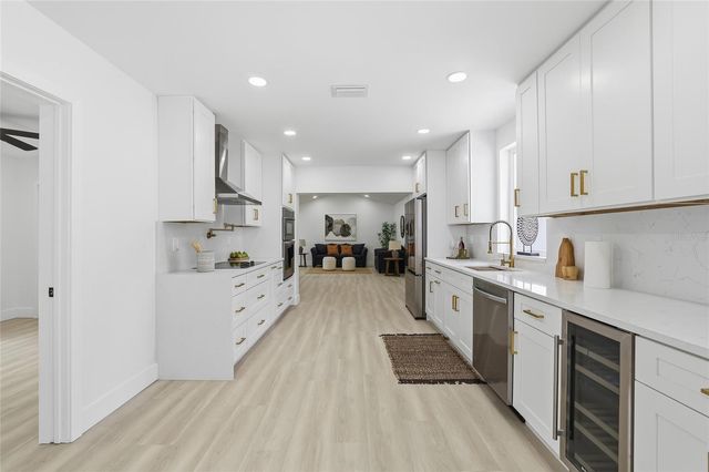 2815 W BAY HAVEN DRIVE, Tampa, FL 33611