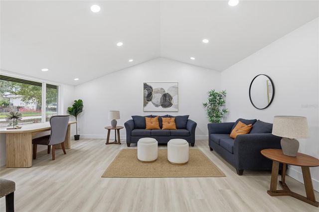 2815 W BAY HAVEN DRIVE, Tampa, FL 33611