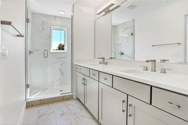 212 E PINELOCH AVENUE, Orlando, FL 32806