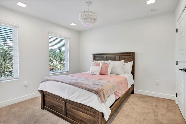 212 E PINELOCH AVENUE, Orlando, FL 32806