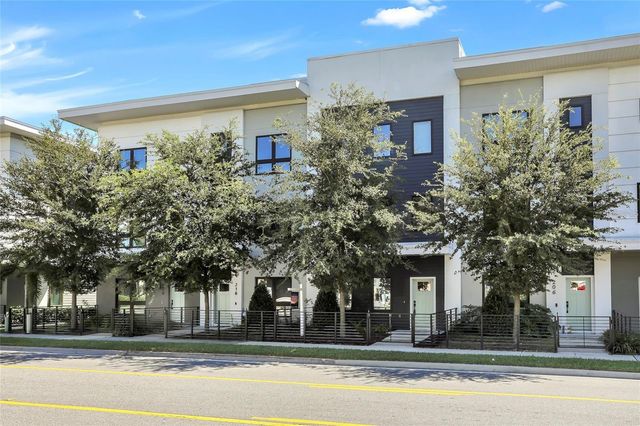 212 E PINELOCH AVENUE, Orlando, FL 32806