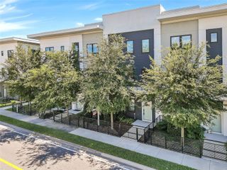 212 E PINELOCH AVENUE, Orlando, FL 32806