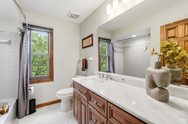 7313 Ridge Meadow Court, West Chester, OH 45069
