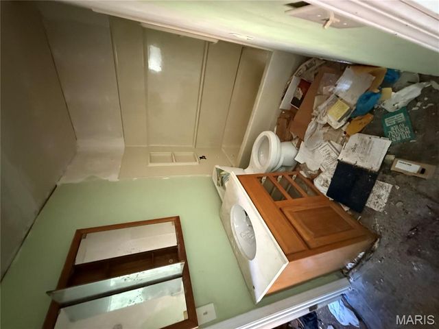 772 Park Drive, Alton, IL 62002