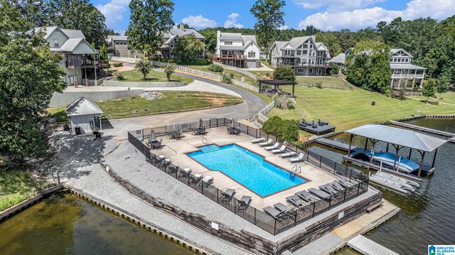 108 PERKINS POINTE, Columbiana, AL 35051