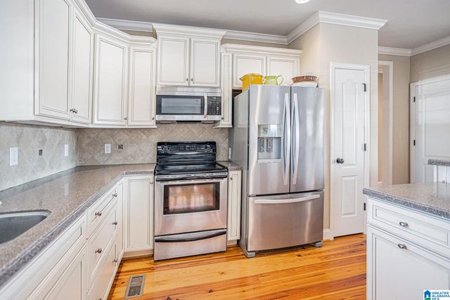 108 PERKINS POINTE, Columbiana, AL 35051