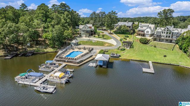 108 PERKINS POINTE, Columbiana, AL 35051