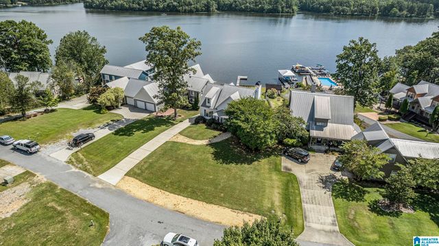 108 PERKINS POINTE, Columbiana, AL 35051