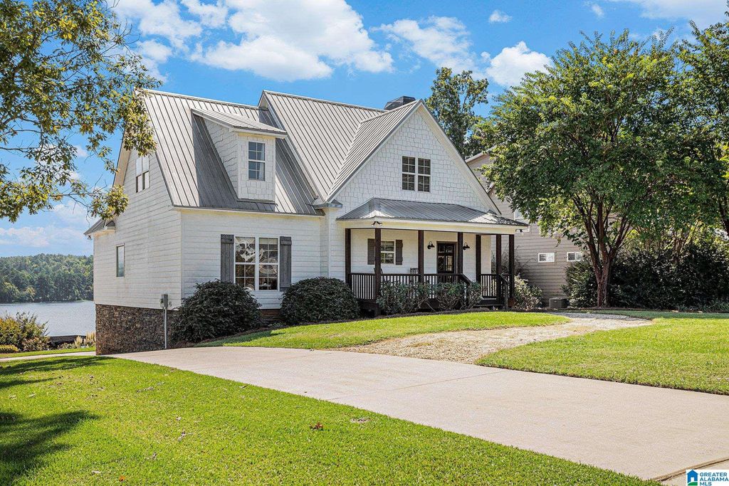 108 PERKINS POINTE, Columbiana, AL 35051