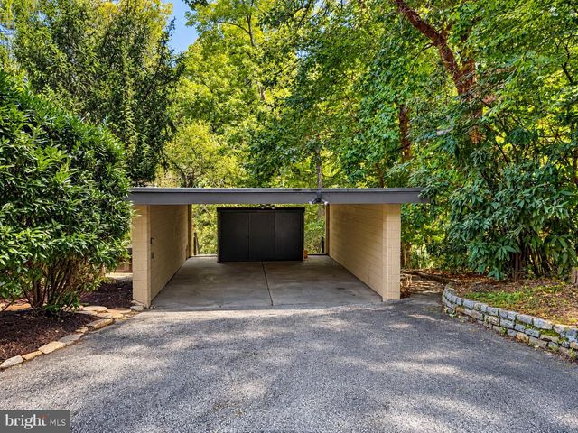 4139 TIMBER LANE, Philadelphia, PA 19129