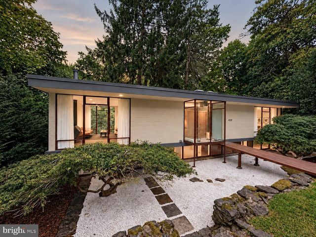 4139 TIMBER LANE, Philadelphia, PA 19129