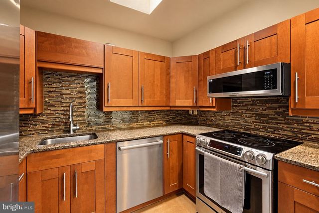 4139 TIMBER LANE, Philadelphia, PA 19129