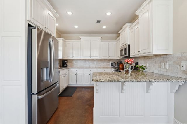 1760 Sylar, Conway, AR 72034