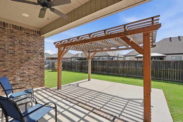 1760 Sylar, Conway, AR 72034