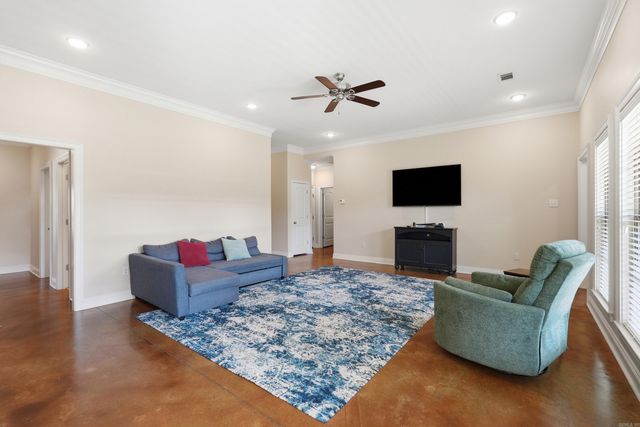 1760 Sylar, Conway, AR 72034