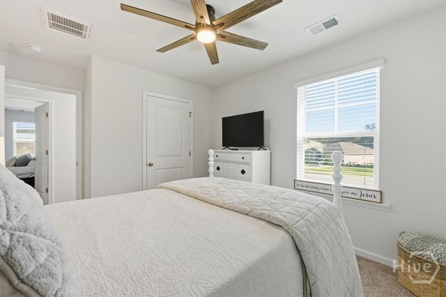 74 Knotty Court, Richmond Hill, GA 31324