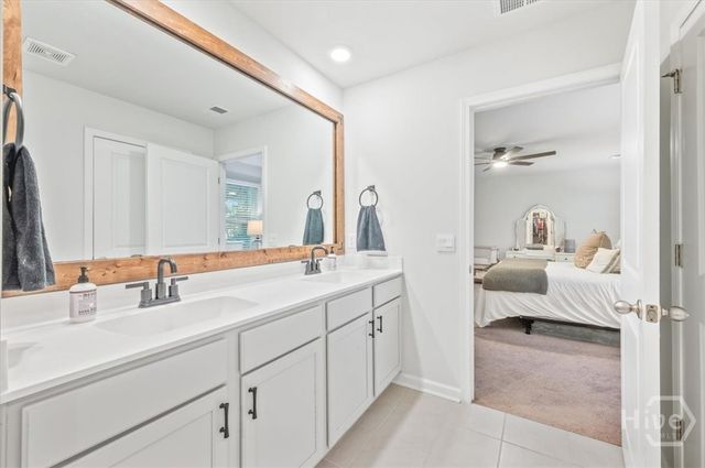 74 Knotty Court, Richmond Hill, GA 31324