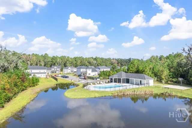 74 Knotty Court, Richmond Hill, GA 31324