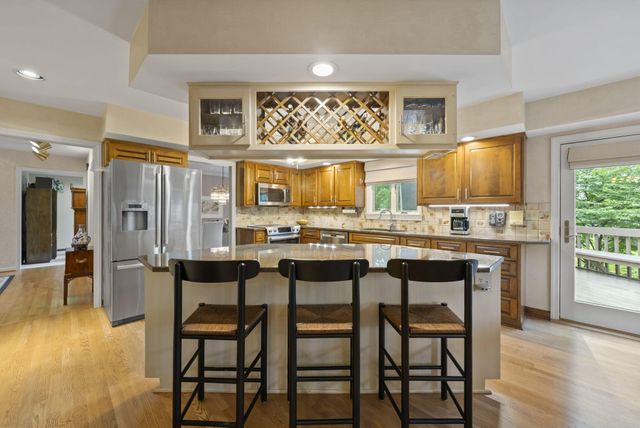 4671 Coach Road, Upper Arlington, OH 43220